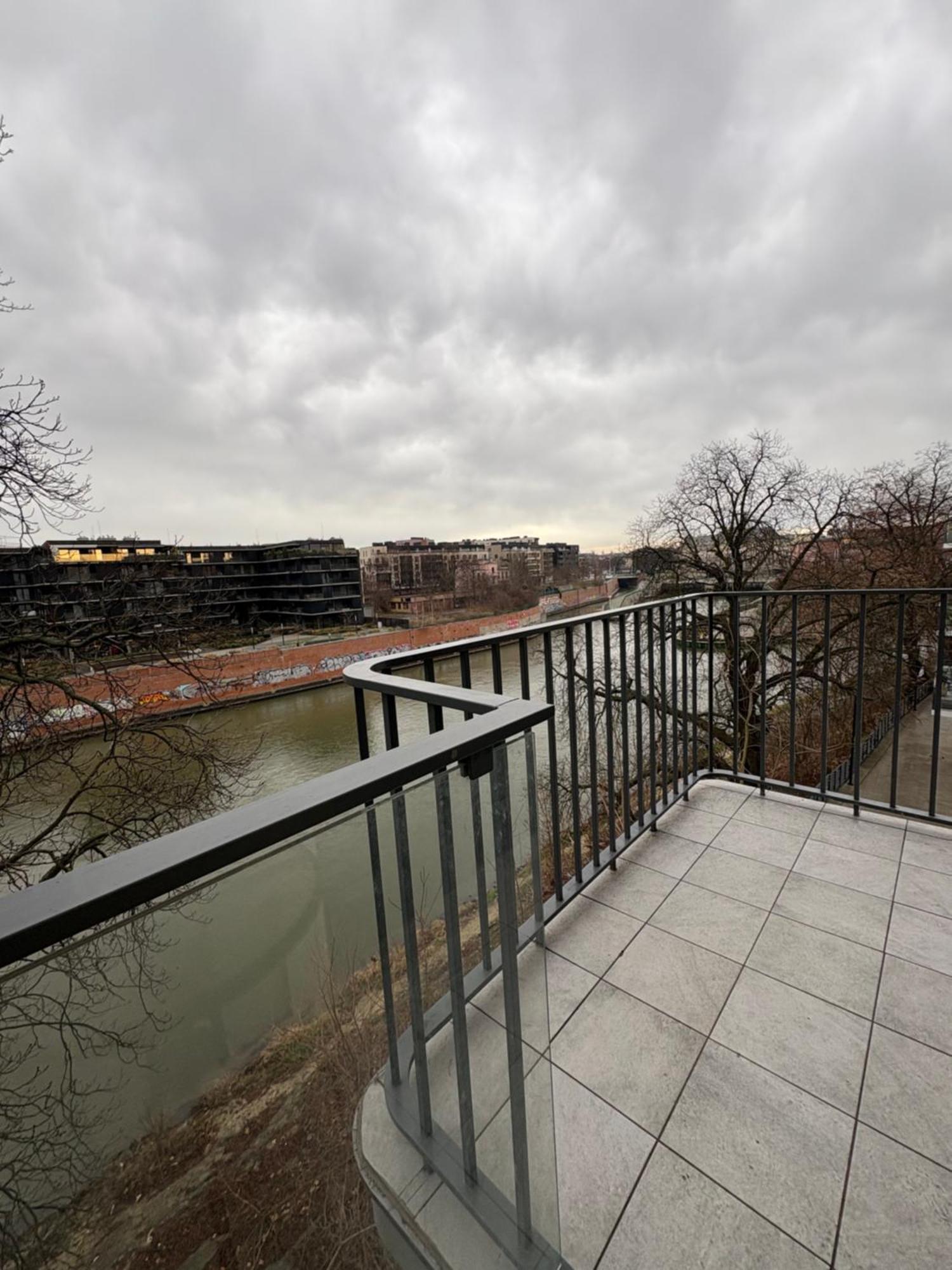 Staromiejski Bulwar By The River - Jana Pawla Ii Wroclaw